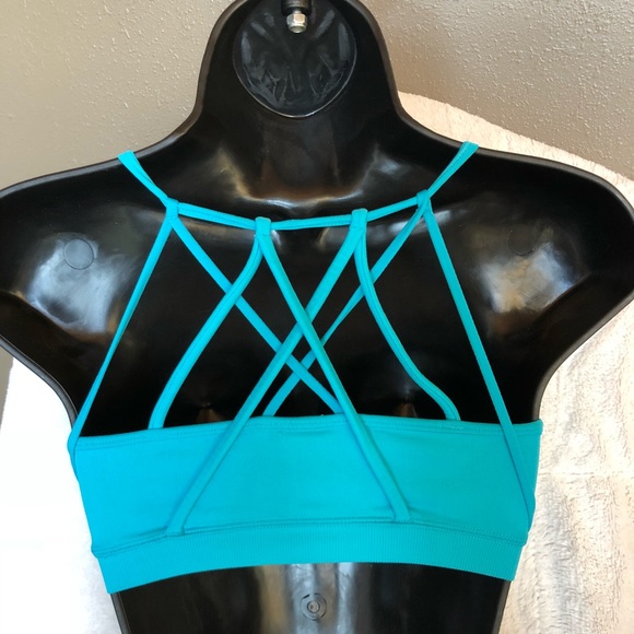 Fabletics Other - Turquoise fabletics bra